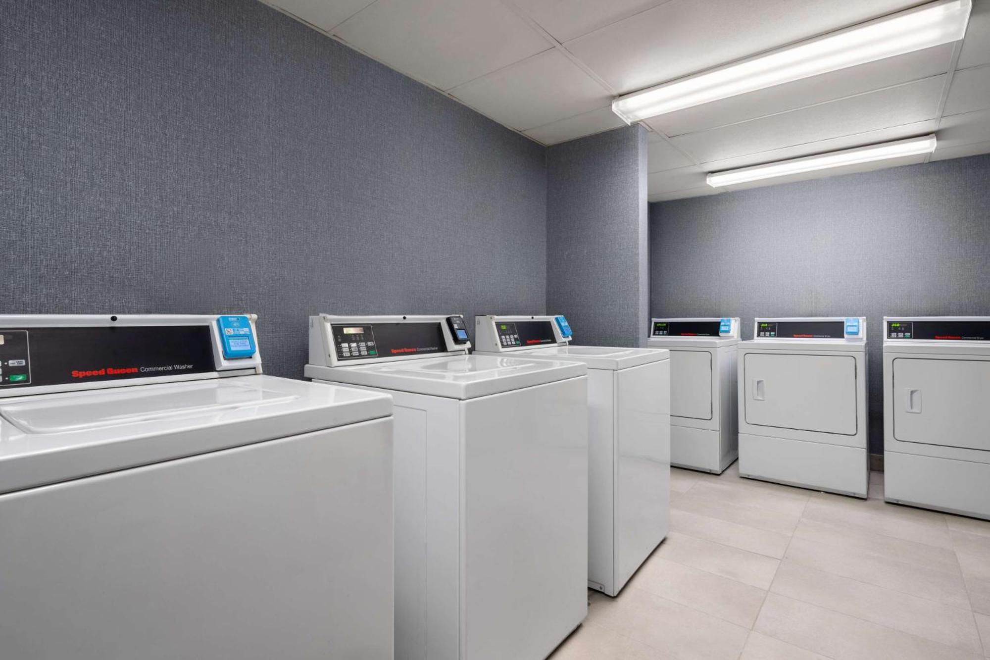 Homewood Suites By Hilton Richmond - Airport Sandston Esterno foto